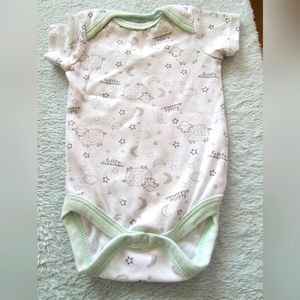 Baby 0-3 months Mini Muffins onesie, good condition